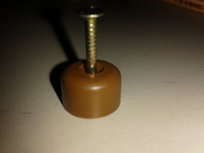 Regalbodenträger